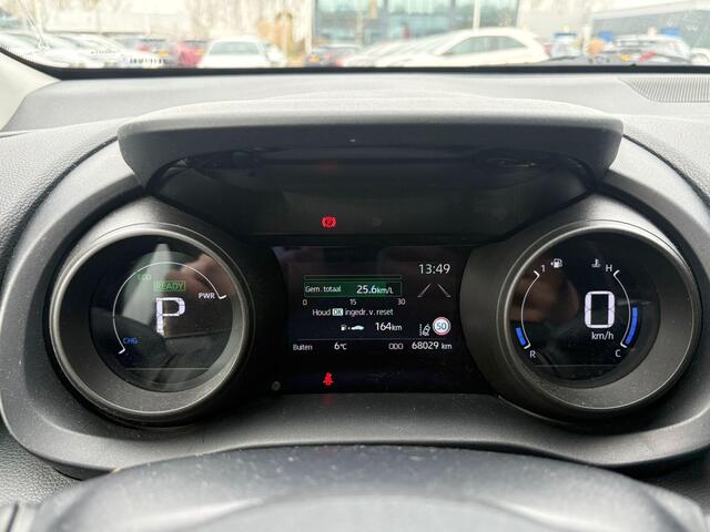Toyota YARIS 1.5 Hybrid Dynamic