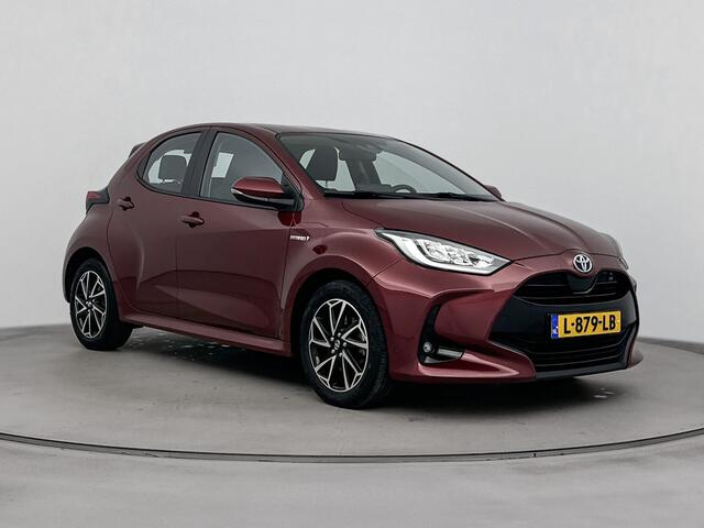 Toyota YARIS 1.5 Hybrid Dynamic | 16'' Lichtmetalen velgen | Apple Carplay / Android Auto | Parkeercamera | Keyless Entry/Start |