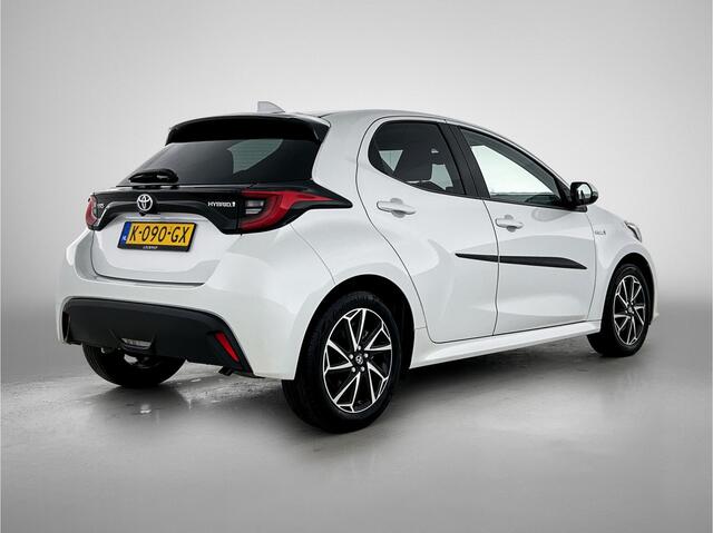 Toyota YARIS 1.5 Hybrid Style JBL | Stoelverwarming | Qi lader | LMV | ACC | Clima |