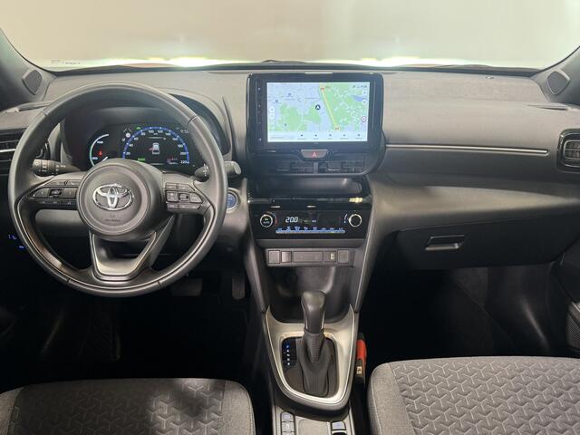 Toyota YARIS Cross 1.5 Hybrid Dynamic | LED | Apple/Android | Camera | All Seasons | Lage kilometerstand |