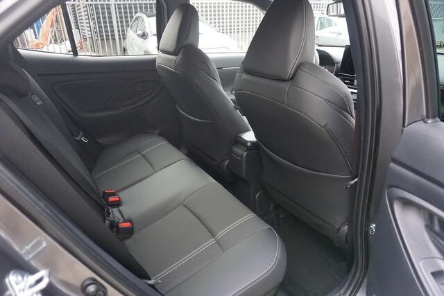 Toyota YARIS Cross 1.5 Hybrid 130 Executive |Navi|Carplay|PDC V+A|Dodehoek|Stoel en stuurverw.|Camera|