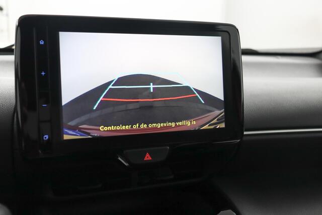 Toyota YARIS Cross 1.5 Hybrid First Edition | Apple Carplay/Android Auto | Parkeercamera | Adaptieve Cruise Control |