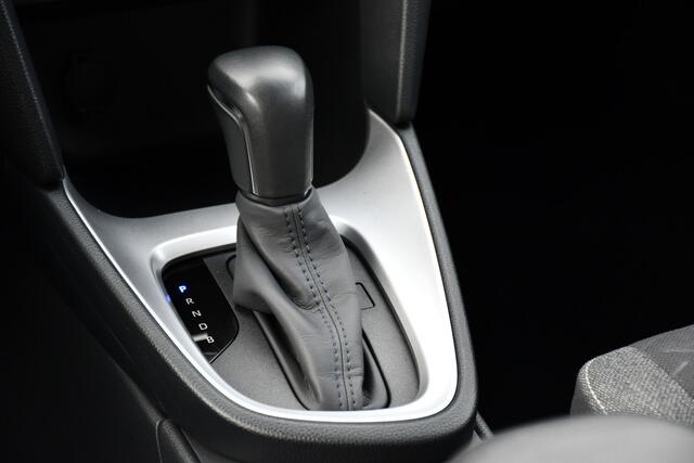 Toyota YARIS Cross 1.5 Hybrid Dynamic Limited Automaat 116pk | Stuur- & Stoelverwarming | Apple Carplay/Android Auto | Winterbanden |