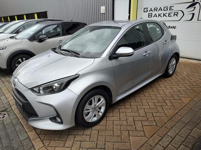 Toyota YARIS Hybrid 1.5 Mazda 2 Agile Stoel-Stuurverwarming Navi-Carplay Led Camera Lane-Assist