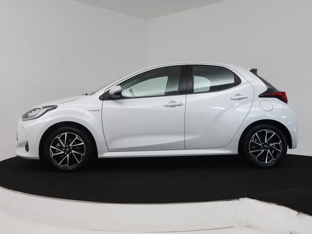 Toyota YARIS 1.5 Hybrid First Edition