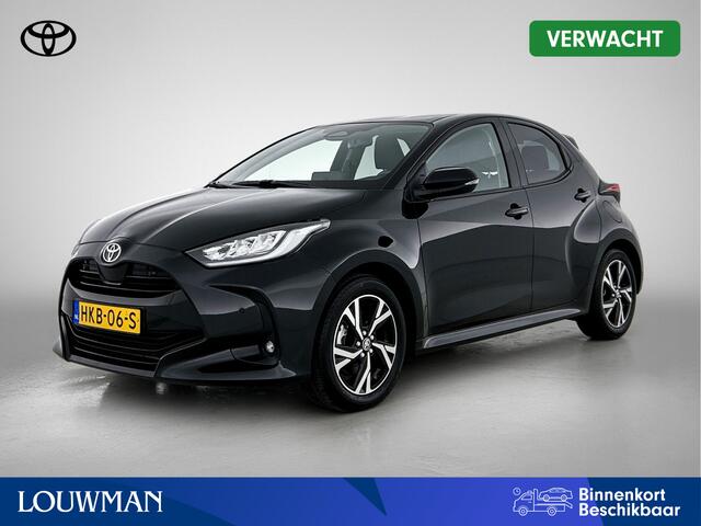 Toyota YARIS 1.5 Hybrid Dynamic | Stoel / Stuurwielverwarming | Navigatie | Parkeersensoren |