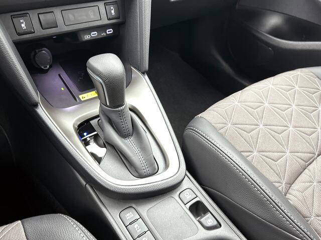 Toyota YARIS Cross 1.5 Hybrid 130 Executive | BTW Voertuig | Stoelverwarming | Achteruitrijcamera |