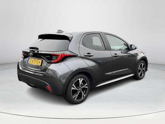 Toyota YARIS 1.5 Hybrid 115 First Edition | LED koplampen | Carplay | Licht metalen velgen | Keyless entry |
