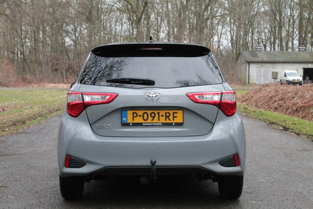 Toyota YARIS 1.5 VVT-i Style | CC | Camera | Verw. stoelen
