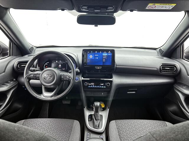 Toyota YARIS Cross 1.5 Hybrid First Edition | 1e Eigenaar | DEALER ONDERHOUDEN | Unieke Kleur | Navigatie |