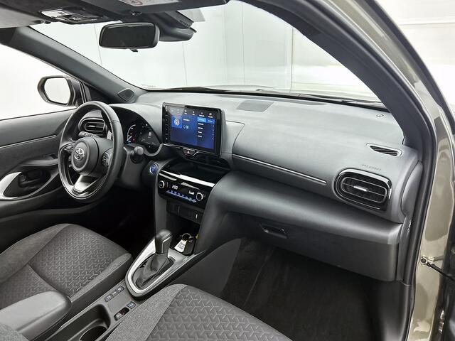 Toyota YARIS Cross 1.5 Hybrid First Edition | 1e Eigenaar | DEALER ONDERHOUDEN | Unieke Kleur | Navigatie |