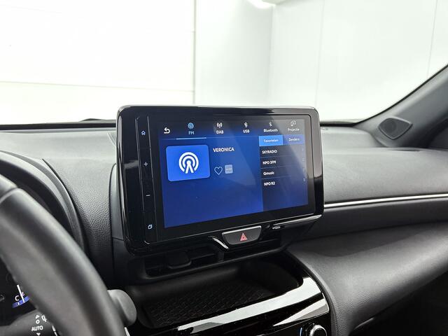 Toyota YARIS Cross 1.5 Hybrid First Edition | 1e Eigenaar | DEALER ONDERHOUDEN | Unieke Kleur | Navigatie |