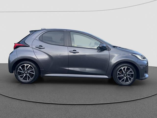 Toyota YARIS 1.5 Hybrid Dynamic | Stoelverw | Camera | Adaptive | Virtual |