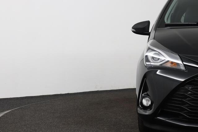Toyota YARIS 1.5 Hybrid Dynamic |NAP |1e eigenaar |DOH|Leder |Camera