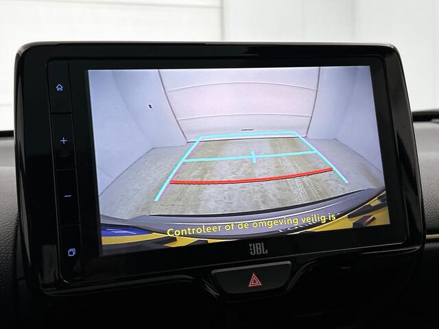 Toyota YARIS Cross 1.5 Hybrid Adventure AWD