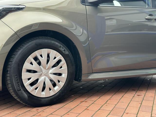 Toyota YARIS 1.5 Hybrid Active | Camera | Apple Carplay/Android Auto