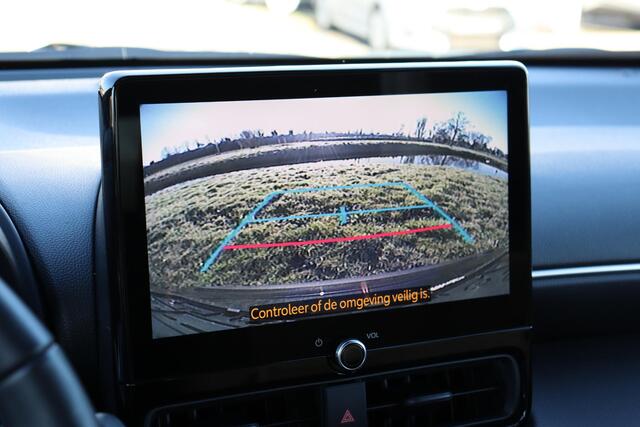 Toyota YARIS Cross 1.5 Hybrid 115 Dynamic, Comort Pack BSM, Parkeersensoren, Parkeercamera, Stoel en stuurverwarming.