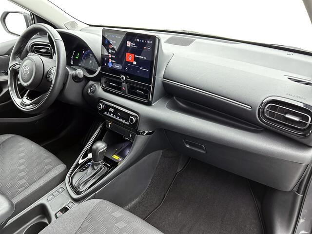 Toyota YARIS 1.5 Hybrid Dynamic | Dodehoek sensoren | Stoel- en stuurverwarming | Comfort Pack | Financiering QvG
