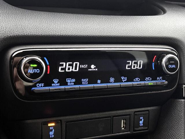 Toyota YARIS 1.5 Hybrid Style Limited | Head-up Display | Stoel- en stuurverwarming |