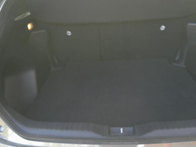 Toyota YARIS Cross 1.5 Hybrid 115 First Edition Pdc