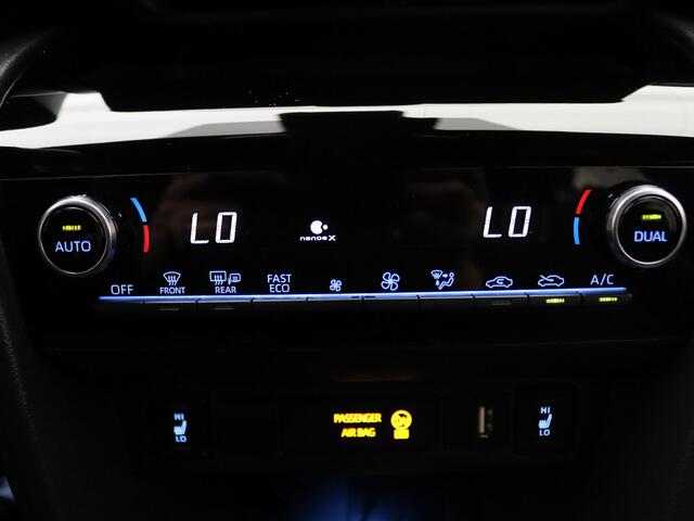 Toyota YARIS Cross 1.5 Hybrid Adventure JBL | Head-Up | Camera | Parkeersens. v+a | Stoel-/stuur-/voorruitverw.