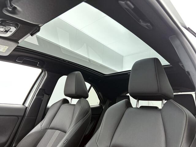 Toyota YARIS Cross 1.5 Hybrid Explore Limited AWD | JBL | Head-up display | Panorama dak |