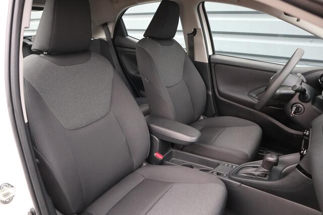 Toyota YARIS Mazda 2 Hybrid1.5 Prime-line Clima / Cruise / Apple - Android / Audio