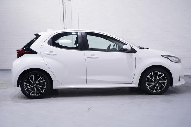 Toyota YARIS 1.5 Hybrid Dynamic NAP 1e eigenaar camera lane-assist stuurbediening Navigatie DAB climate-controle bleutooth botsbeveiliging electrisch-pakket