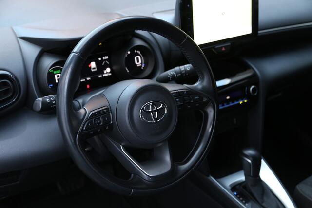 Toyota YARIS Cross 1.5 Hybrid Dynamic Navi LED ACC Camera