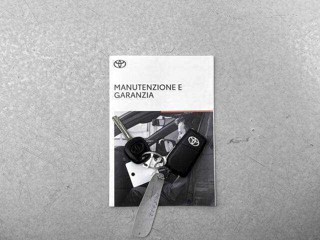 Toyota YARIS 1.5 Hybrid 115 First Edition Limited | Apple Carplay/Android Auto | LM velgen |