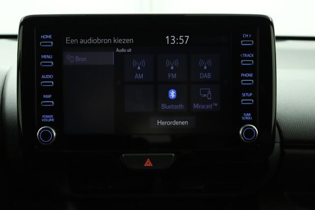Toyota YARIS 1.6 GR Premium | 4WD | 261 PK | Apple carplay | Stuur en stoelverwarming |