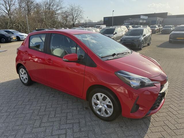 Toyota YARIS 1.0 VVT-i Comfort 5-DEURS - AIRCO
