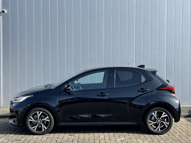 Toyota YARIS 1.5 Hybrid 115 Dynamic Comfort Pack NL auto Stoelverwarming Stuurverwarming