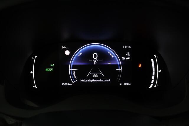 Toyota YARIS 1.5 Hybrid 115 Dynamic | Stuur en stoel verwarming | Parkeersensoren |