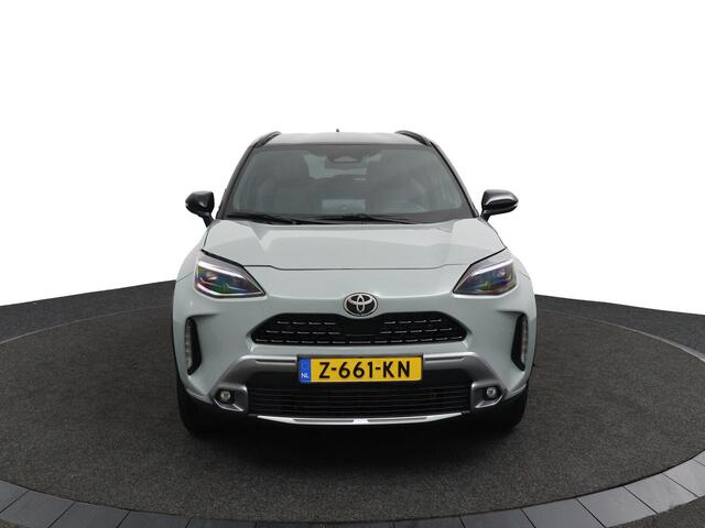 Toyota YARIS Cross 1.5 Hybrid 130 Launch Edition | Origineel NL | Head Up Display | Stoel en Stuurverwarming | JBL | Parkeersensoren Rondom |