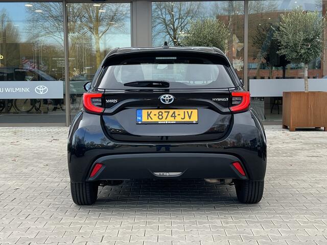 Toyota YARIS 1.5 Hybrid Dynamic | Camera