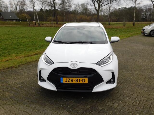 Toyota YARIS 1.5 Hybrid 115 Dynamic ACC, PDC, CAMERA, CARPLAY