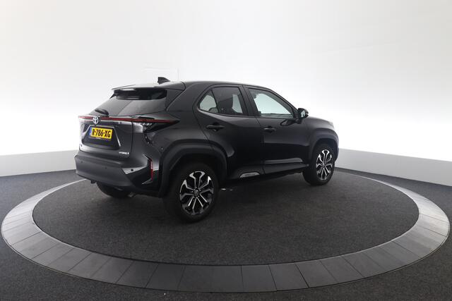 Toyota YARIS Cross 1.5 Hybrid Dynamic | Winterpakket