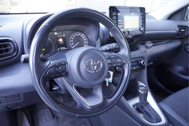 Toyota YARIS 1.5 Hybrid Automaat! Active BJ2021 Achteruitrijcamera | App-Connect | Climate control | Cruise control | Getint glas
