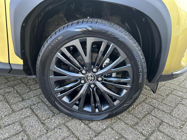 Toyota YARIS Cross 1.5 Hybrid Adventure AWD