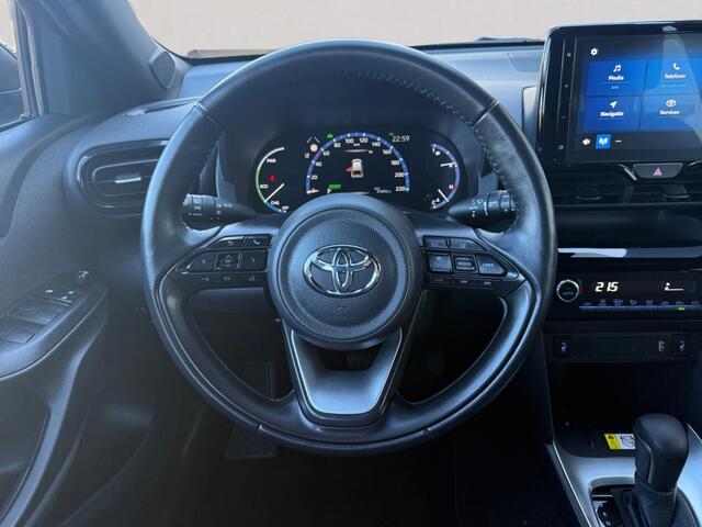 Toyota YARIS Cross Hybrid 2WD Team D