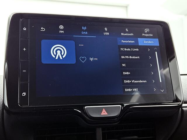 Toyota YARIS 1.5 Hybrid 115 First Edition | BTW Voertuig | Stoelverwarming |