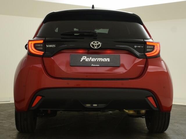 Toyota YARIS 1.5 Hybrid 115 Style | PDC V+A | BSM | Stuur en Stoelverwarming