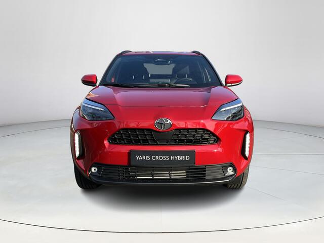 Toyota YARIS Cross 1.5 Hybrid 130 Dynamic | Emotional red premium metallic | 2026 model | Nieuw uit voorraad leverbaar |