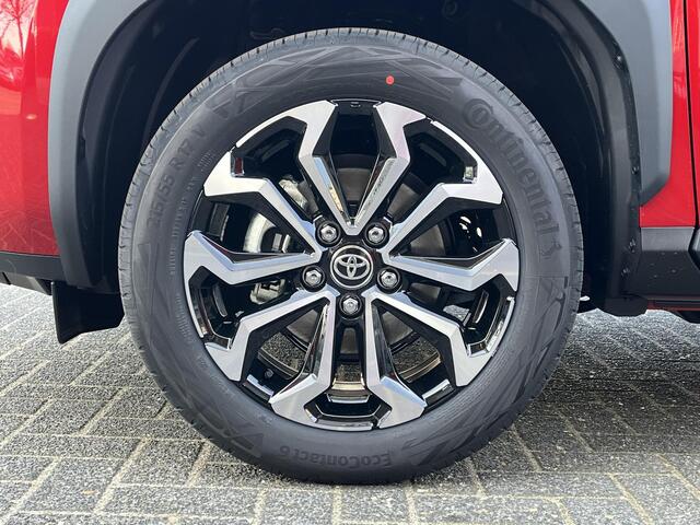 Toyota YARIS Cross 1.5 Hybrid 130 Dynamic | Emotional red premium metallic | 2026 model | Nieuw uit voorraad leverbaar |