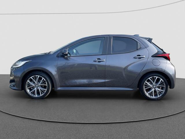 Toyota YARIS 1.5 Hybrid 130 First Edition | Halfleder | Climate | Cruise | Keyless | Camera