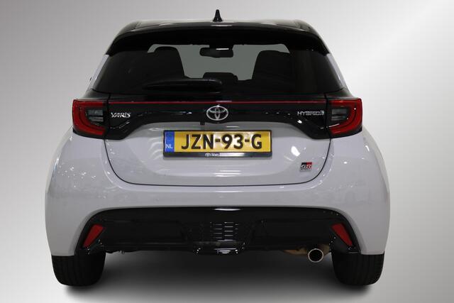 Toyota YARIS 1.5 Hybrid GR Sport, Head Up Display, Apple Carplay / Android Auto, Stoelverwarming voor!