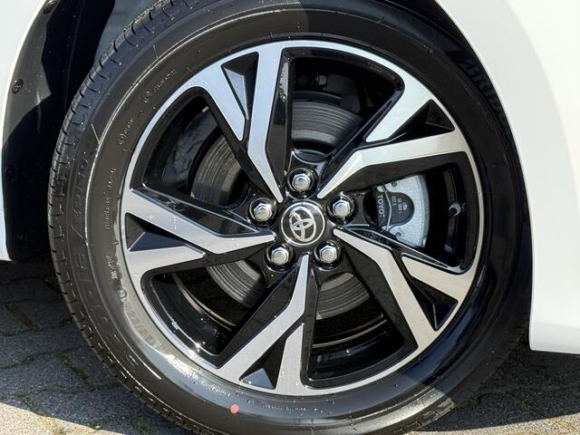 Toyota YARIS 1.5 Hybrid 115 Dynamic | ACC | CarPlay | Camera | LED | Winter-Pakket