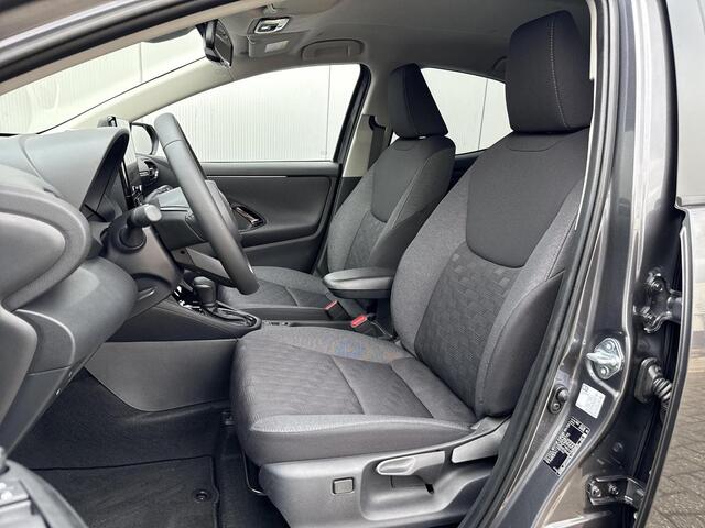 Toyota YARIS 1.5 Hybrid 115 Dynamic **NIEUWE AUTO/ COMFORT PACK/ DIRECT LEVERBAAR**