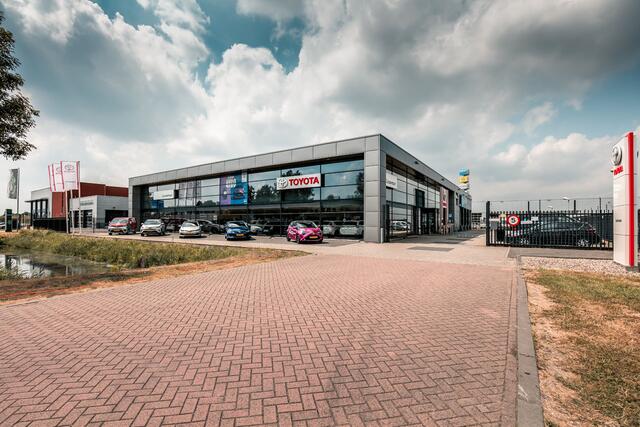 Toyota YARIS Cross 1.5 Hybrid First Edition | Navigatie | Stoelverwarming | Climate Control | ACC |